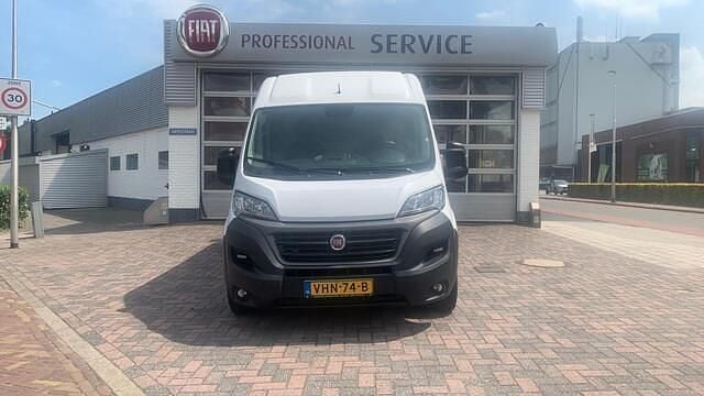 Wit Gebruikt 2020 Fiat Ducato Van | € 17.950 (Eerlijke prijs) - Afbeelding 1/4