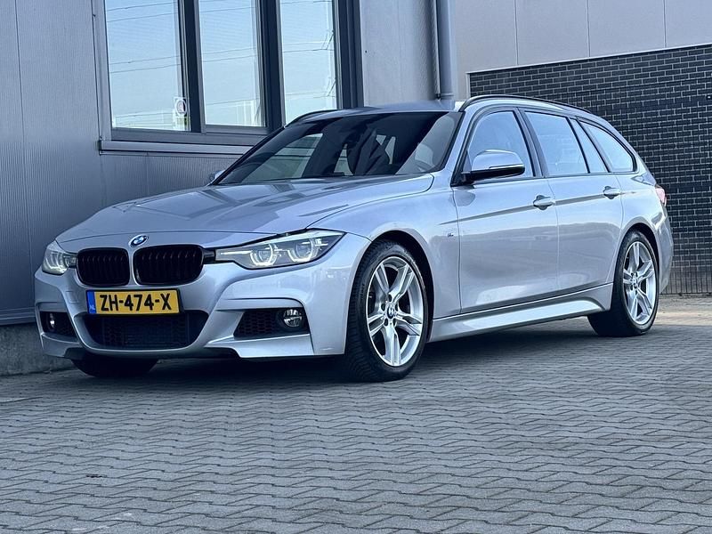 Occasion BMW 318 M Sport 136 PK (100 kW) 2019 Grijs Stationwagen