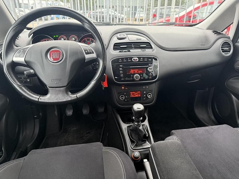 Occasion Fiat Punto Sport 2013 Zilver Hatchback