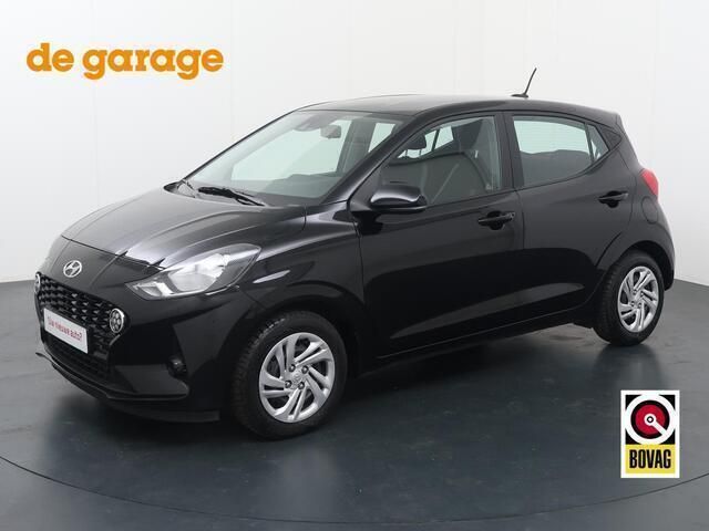 Zwart Gebruikt 2023 Hyundai i10 Comfort Hatchback | € 12.940 (Goede deal) - Afbeelding 1/4