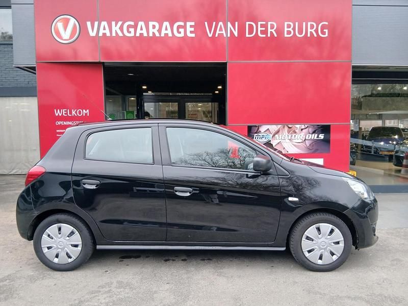 Occasion Mitsubishi Space Star Intense 2021 Zwart Hatchback