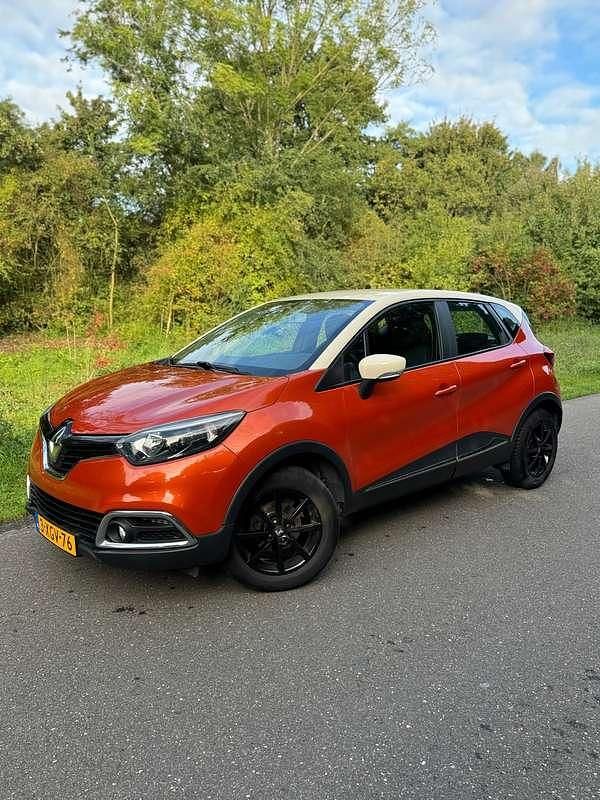 Oranje Gebruikt 2014 Renault Captur Expression SUV | € 8.950 (Goede deal) - Afbeelding 1/4