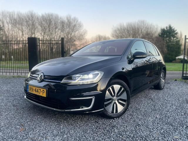 Occasion VW e-Golf 100 kW (136 PK) 2018 Zwart led achterlichten Hatchback