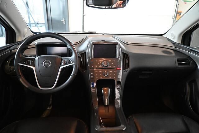 Occasion Opel Ampera 151 PK (111 kW) 2012 Wit Hatchback