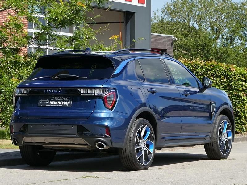 Occasion Lynk & Co 01 2025 Blauw SUV