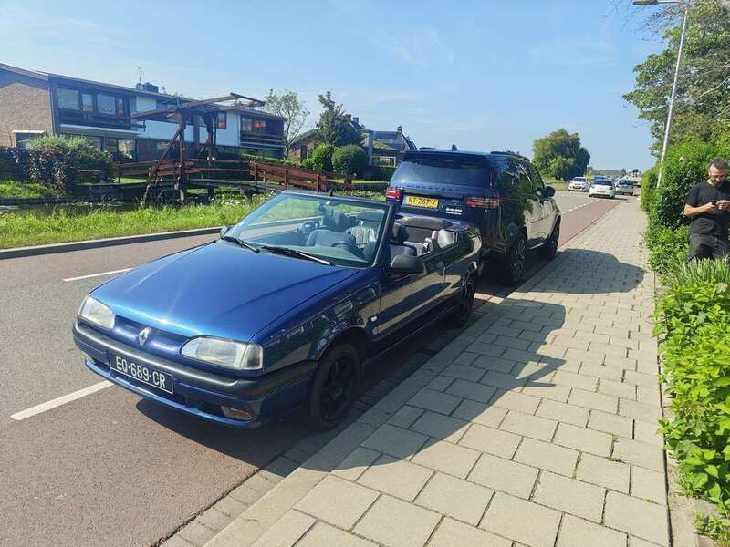 Gebruikt 1994 Renault 19 Cabriolet | € 4.000 - Afbeelding 1/4