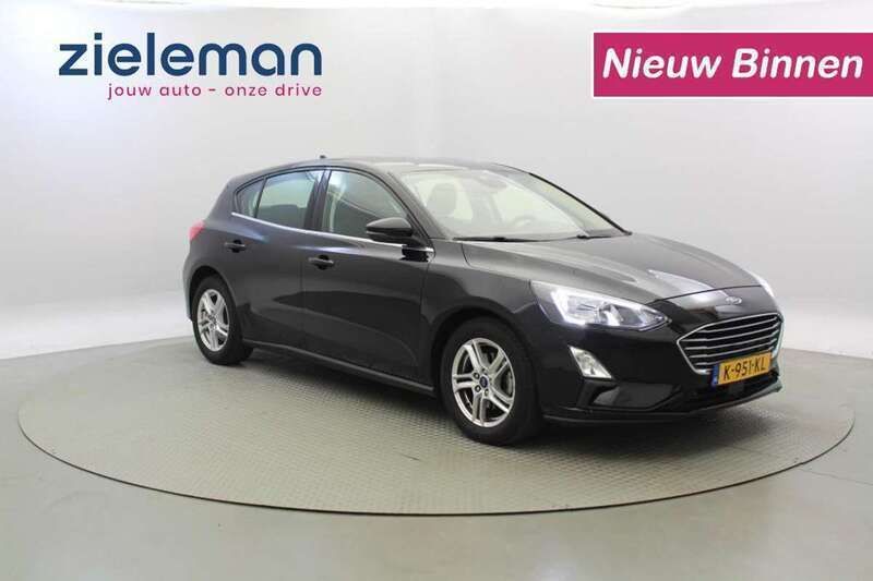 Zwart, metallic lak Gebruikt 2021 Ford Focus Business Edition Hatchback | € 13.845 (Super prijs) - Afbeelding 1/4
