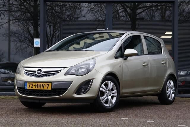 Beige Gebruikt 2008 Opel Corsa Enjoy Hatchback | € 3.245 (Eerlijke prijs) - Afbeelding 1/4