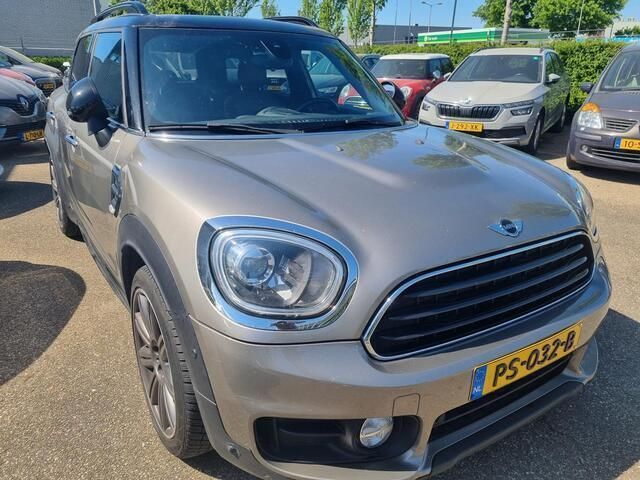 Grijs Gebruikt 2017 Mini Cooper Countryman Chili SUV | € 17.999 (Eerlijke prijs) - Afbeelding 1/4