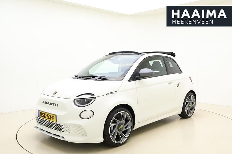 Wit Nieuw 2025 Fiat 500C Abarth Cabriolet | € 41.990 - Afbeelding 1/4