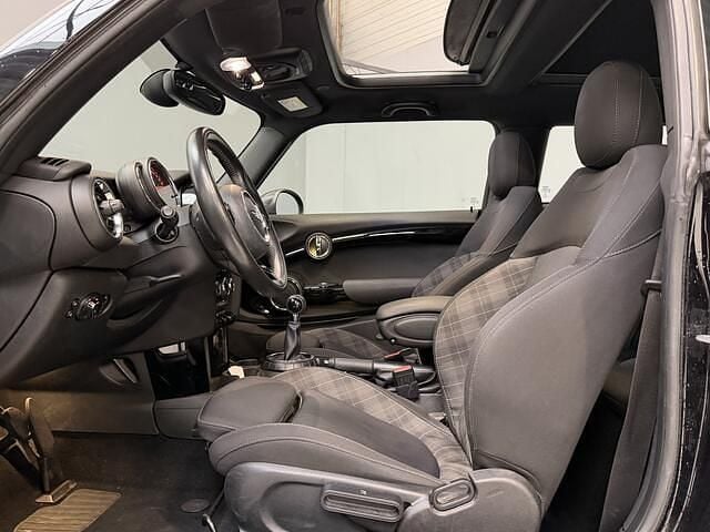 Occasion Mini Cooper Chili 136 PK (100 kW) 2017 Zwart Hatchback