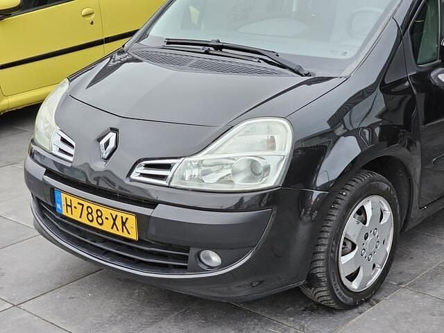 Occasion Renault Grand Modus Expression 101 PK (74 kW) 2009 Bruin MPV