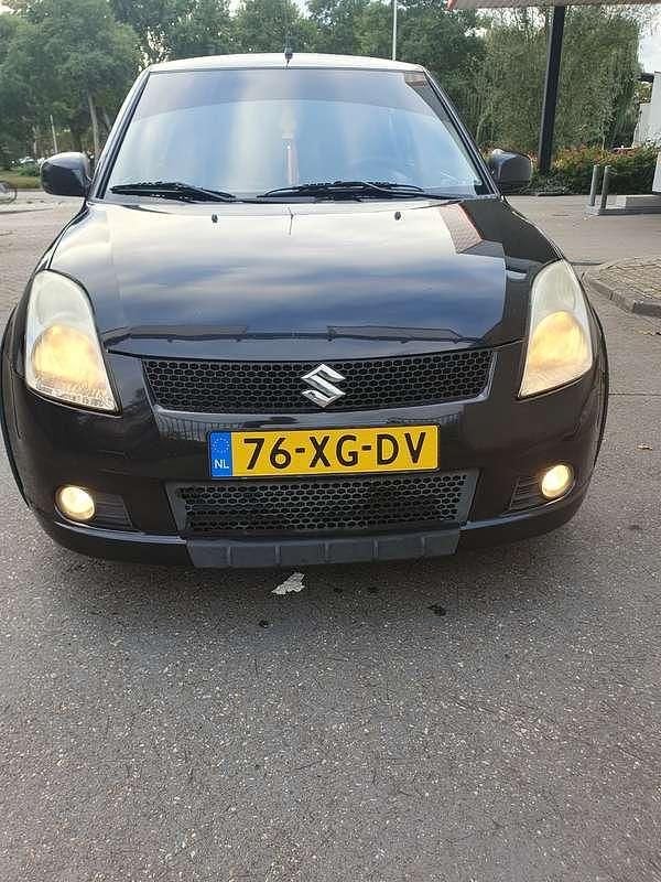 Occasion Suzuki Swift Exclusive 92 PK (67 kW) 2007 Zwart Hatchback