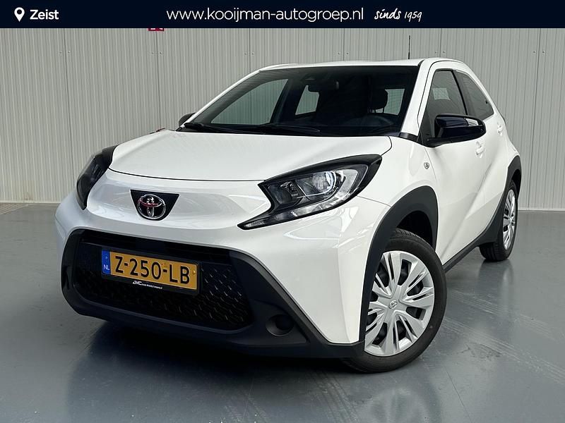 Occasion Toyota Aygo X Play 72 PK (52 kW) 2024 Pure white SUV