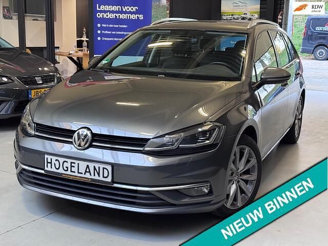 Grijs Occasion 2018 VW Golf VII Highline Stationwagen | € 15.950 (Goede deal) - Afbeelding 1/4