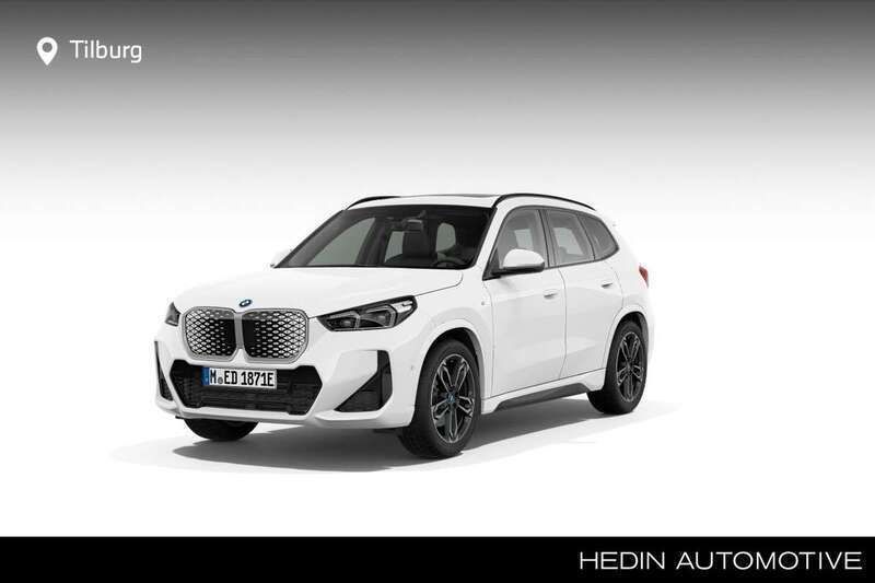 Wit Nieuw 2025 BMW iX1 Comfort Edition SUV | € 59.230 (Goede deal) - Afbeelding 1/4