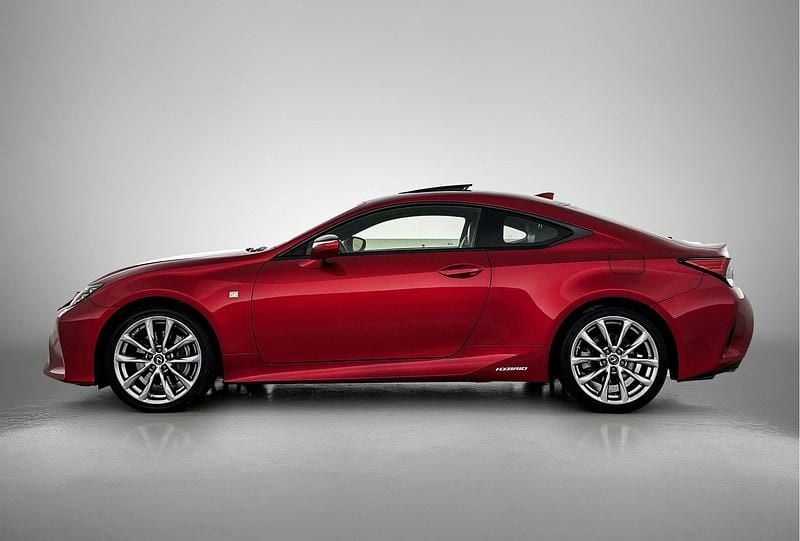 Occasion Lexus RC300h Sport Line 223 PK (164 kW) 2020 Rood Coupé