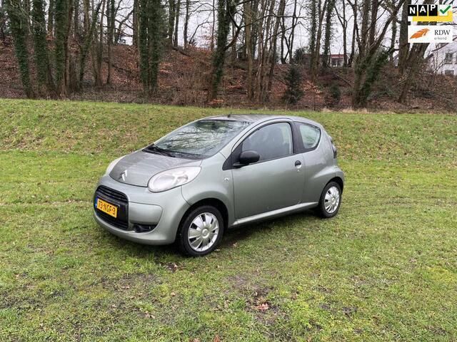 Groen Gebruikt 2010 Citroën C1 Hatchback | € 2.495 (Iets duurder) - Afbeelding 1/4
