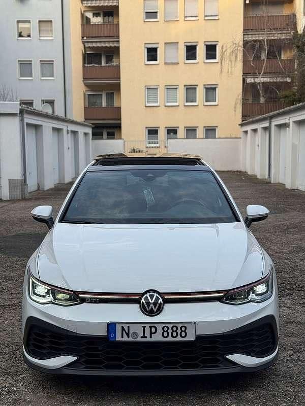Occasion 2021 VW Golf GTI Sedan | € 31.000 (Super prijs) - Afbeelding 1/4