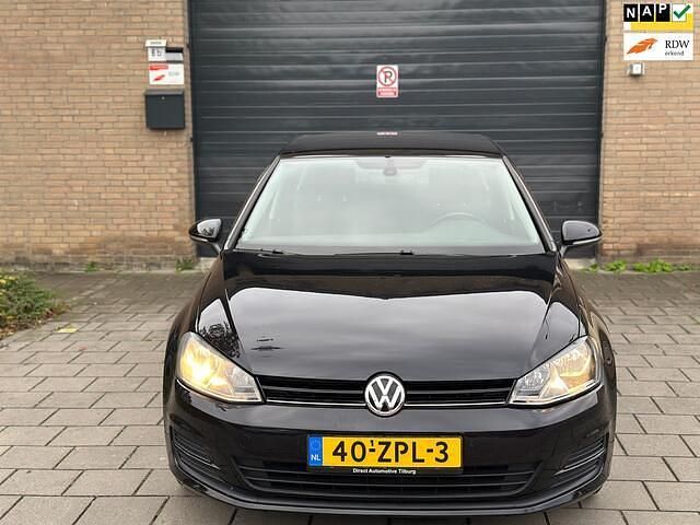 Zwart Occasion 2013 VW Golf VII Comfortline Hatchback | € 6.500 (Goede deal) - Afbeelding 1/4