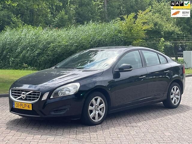 Zwart Gebruikt 2011 Volvo S60 Kinetic Sedan | € 5.899 - Afbeelding 1/4