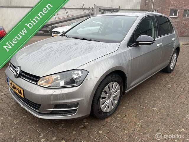 Grijs Gebruikt 2013 VW Golf VII Trendline Hatchback | € 7.400 (Eerlijke prijs) - Afbeelding 1/4