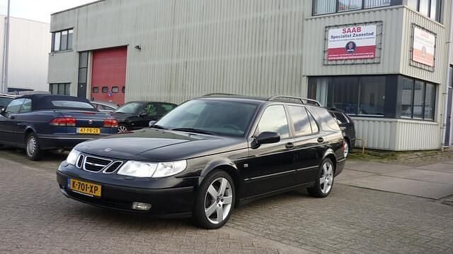 Zwart Gebruikt 2002 Saab 9-5 Stationwagen | € 2.450 (Goede deal) - Afbeelding 1/4
