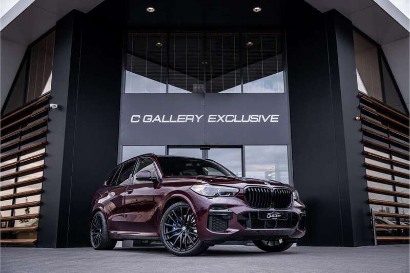 Paars Gebruikt 2022 BMW X5 Executive SUV | € 69.750 (Goede deal) - Afbeelding 1/4