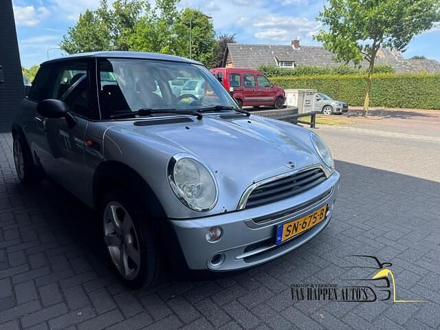 Occasion Mini ONE 90 PK (66 kW) 2005 Grijs Hatchback