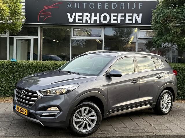 Grijs Gebruikt 2016 Hyundai Tucson Comfort SUV | € 11.950 (Eerlijke prijs) - Afbeelding 1/4