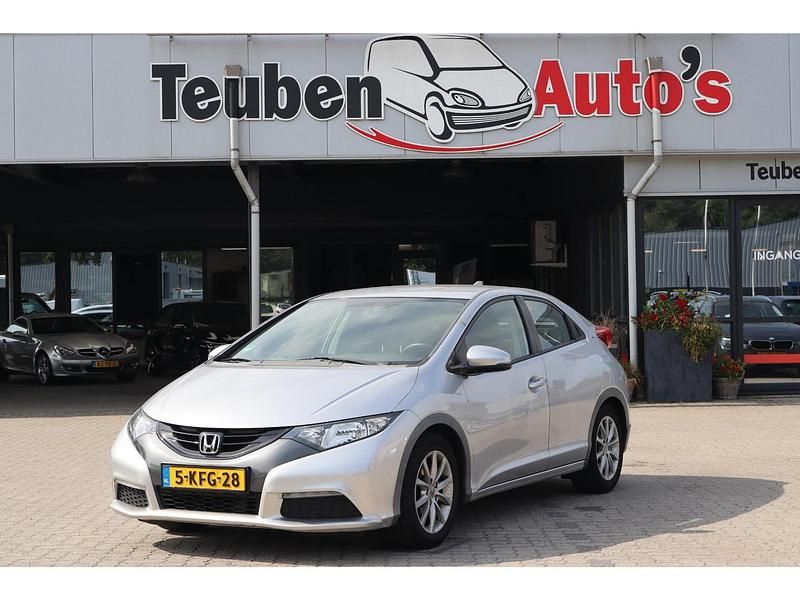 Grijs Gebruikt 2013 Honda Civic Comfort Hatchback | € 7.985 (Eerlijke prijs) - Afbeelding 1/4