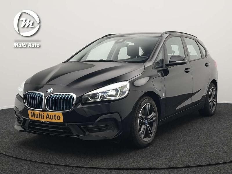 Zwart Gebruikt 2019 BMW 225 Active Tourer iPerformance MPV | € 22.380 (Eerlijke prijs) - Afbeelding 1/4