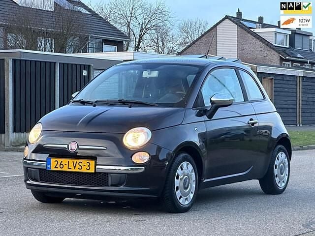 Zwart Occasion 2010 Fiat 500 Pop Hatchback | € 5.950 (Eerlijke prijs) - Afbeelding 1/3