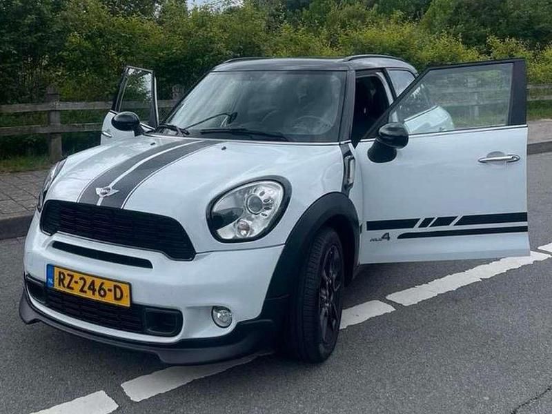 Wit Gebruikt 2010 Mini Cooper S Countryman Chili SUV | € 8.500 (Eerlijke prijs) - Afbeelding 1/4