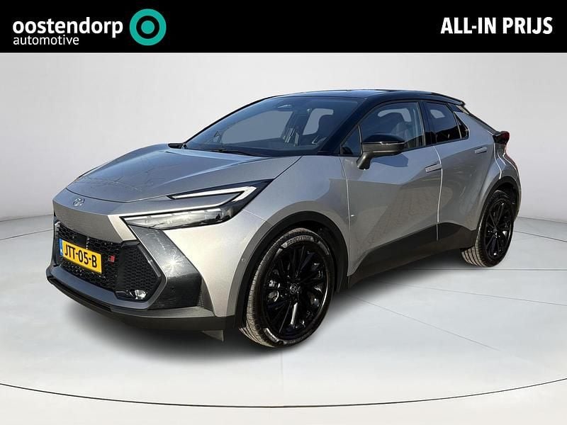 Grijs Occasion 2026 Toyota C-HR Plus SUV | € 39.880 (Goede deal) - Afbeelding 1/4