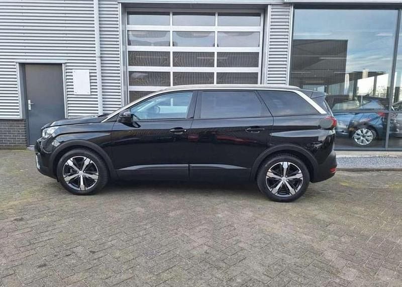Zwart Occasion 2019 Peugeot 5008 MPV | € 17.000 (Super prijs) - Afbeelding 1/4