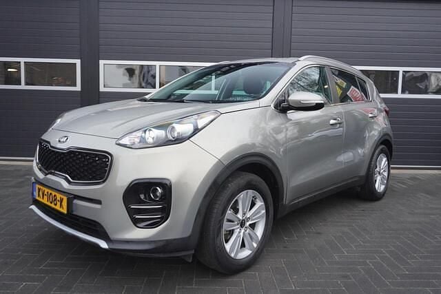 Grijs (metallic) Occasion 2017 Kia Sportage SUV | € 16.500 (Super prijs) - Afbeelding 1/4
