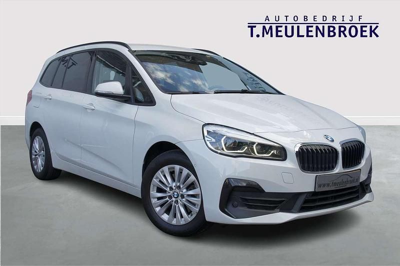 Wit Gebruikt 2020 BMW 218 Gran Tourer Comfort Edition MPV | € 20.500 (Goede deal) - Afbeelding 1/4
