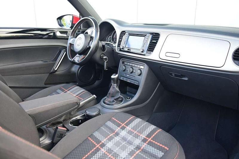 Occasion VW Beetle Cabriolet CLUB 105 PK (77 kW) 2015 Zwart (metallic) Cabriolet