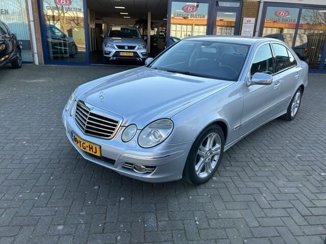 Occasion Mercedes E280 Avantgarde 232 PK (170 kW) 2006 Grijs Sedan