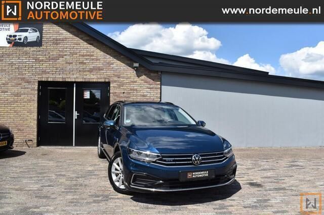 Blauw Gebruikt 2021 VW Passat GTE Stationwagen | € 20.900 (Eerlijke prijs) - Afbeelding 1/4