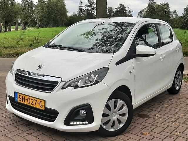 Wit Gebruikt 2018 Peugeot 108 Hatchback | € 6.750 (Eerlijke prijs) - Afbeelding 1/4