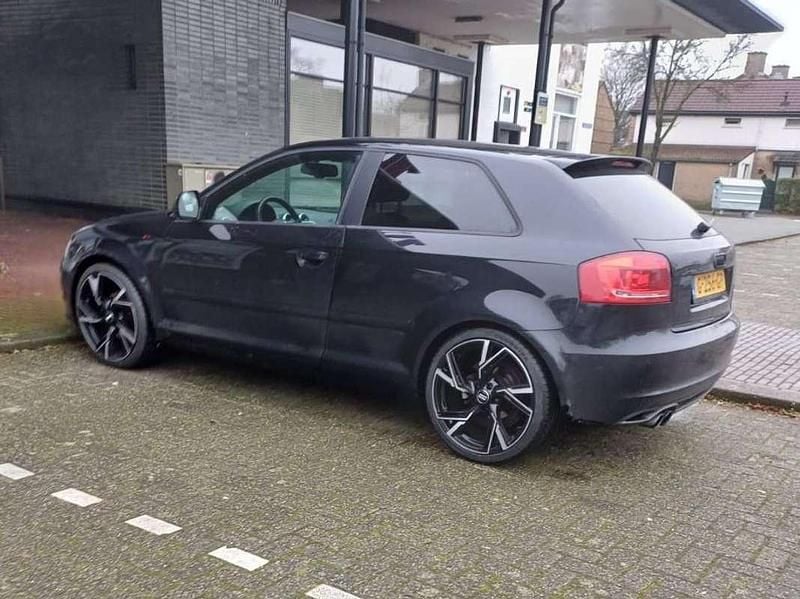 Zwart Occasion 2008 Audi A3 S-Line Stationwagen | € 4.500 (Goede deal) - Afbeelding 1/4