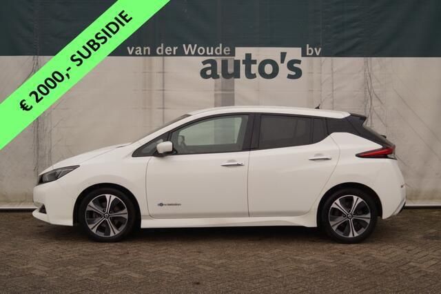 Wit Gebruikt 2019 Nissan Leaf N-Connecta Hatchback | € 12.400 (Iets duurder) - Afbeelding 1/4