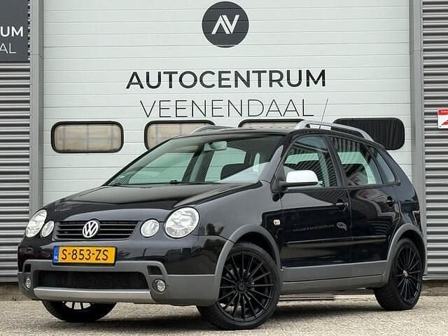 Zwart Gebruikt 2005 VW Polo Cross Hatchback | € 2.750 (Eerlijke prijs) - Afbeelding 1/4