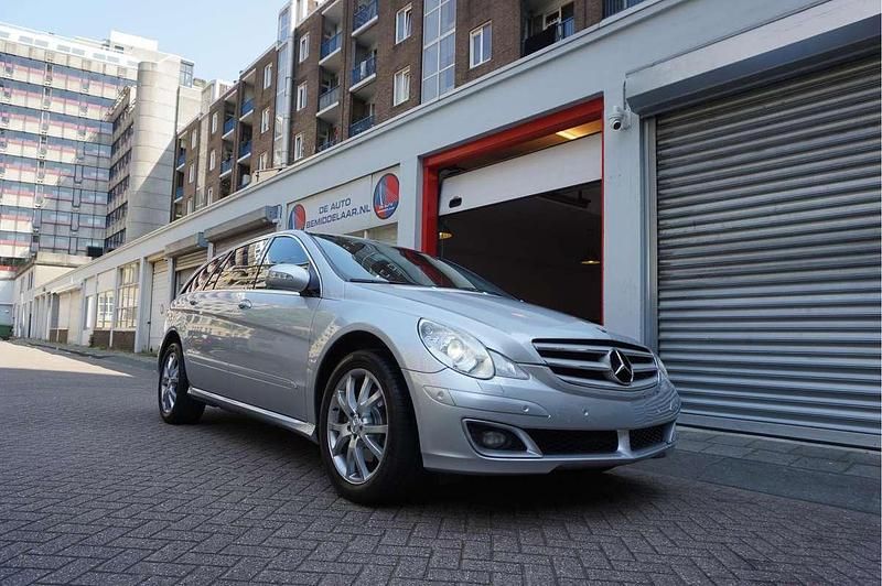 Grijs Gebruikt 2007 Mercedes R500 MPV | € 17.940 (Iets duurder) - Afbeelding 1/4