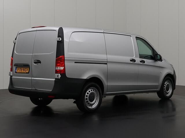 Occasion Mercedes Vito 163 PK (119 kW) 2022 Zilver Van