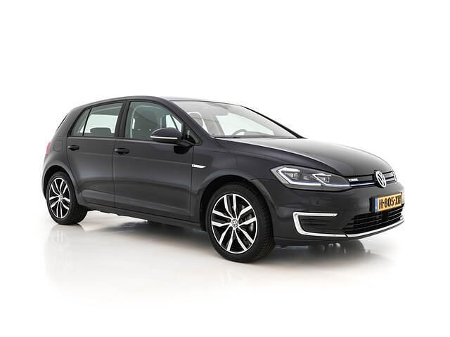 Zwart Gebruikt 2020 VW e-Golf Hatchback | € 12.745 (Eerlijke prijs) - Afbeelding 1/4
