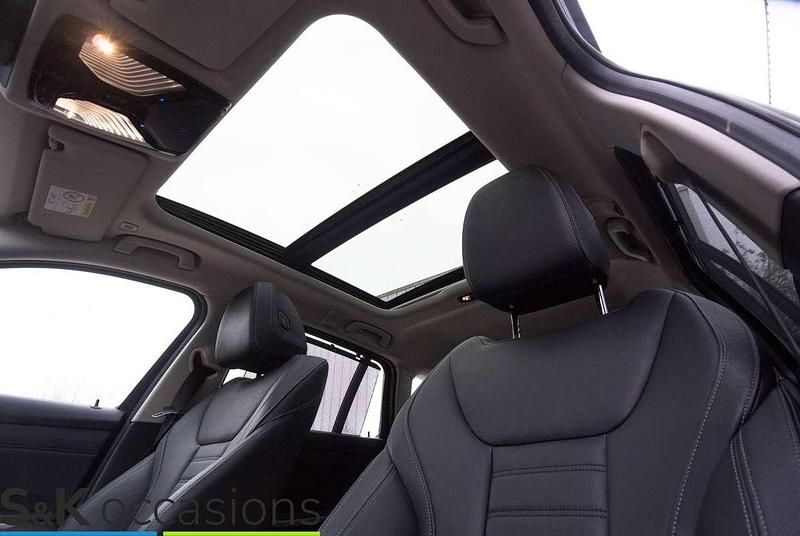 Occasion BMW 330e Basis 292 PK (214 kW) 2022 Blauw Stationwagen