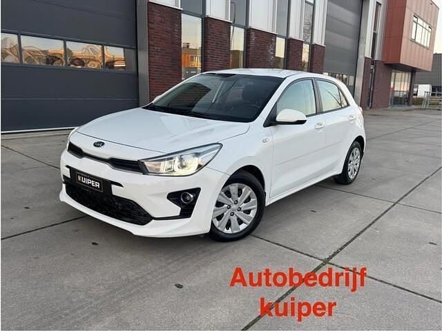 Wit Gebruikt 2021 Kia Rio Hatchback | € 13.950 (Super prijs) - Afbeelding 1/4